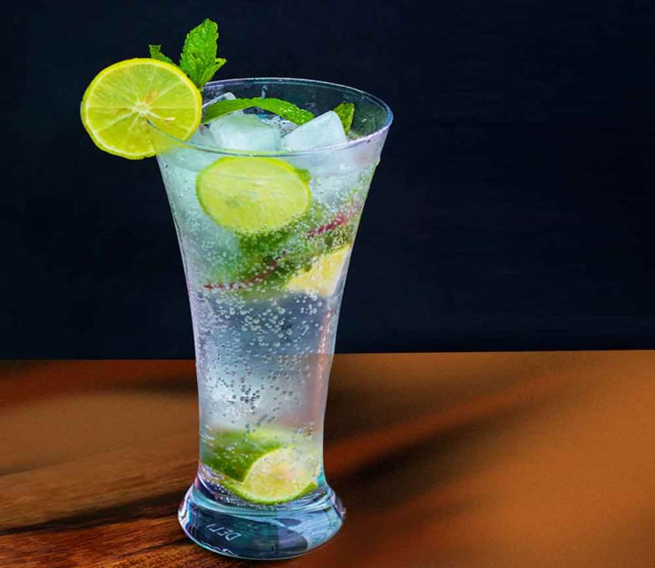 Fresh lemon soda